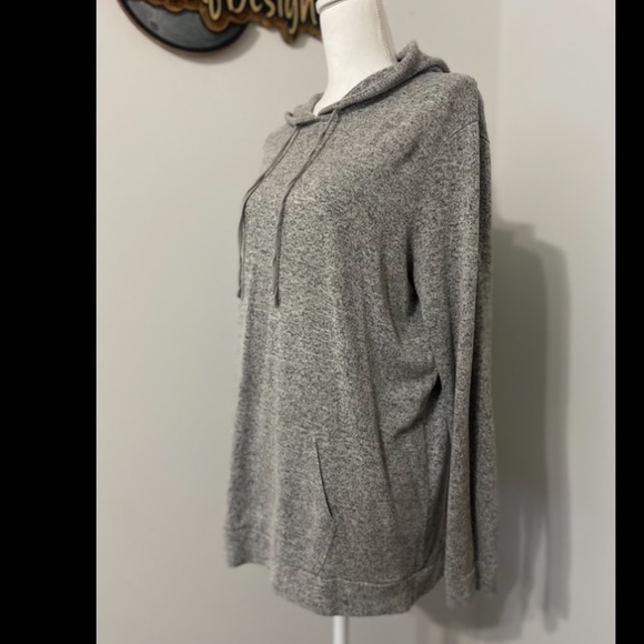 ⏰ Andrea Jovine - Hooded Light Sweater - L - Picture 3 of 4